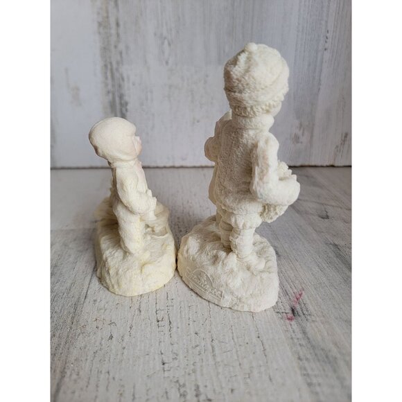 Winter lights children play snow sled Xmas figure decor set - Picture 6 of 7